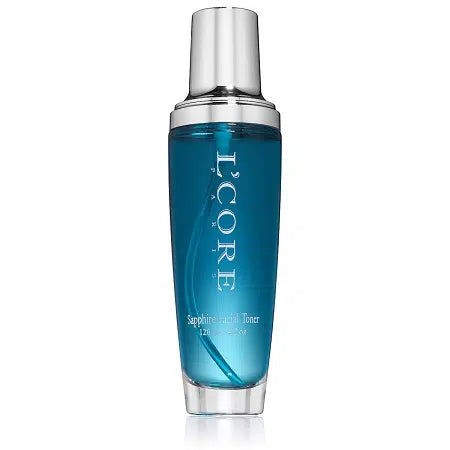 This alcohol-free **Refreshing Toner** removes makeup and impurities, reduces excess oil, and minimizes pores. Enriched with Witch Hazel, Sapphire Powder, and vitamins A, C, and E, it cleanses, soothes, hydrates, and protects the skin, enhancing its absorption of moisturizer. Ideal for daily AM/PM use.